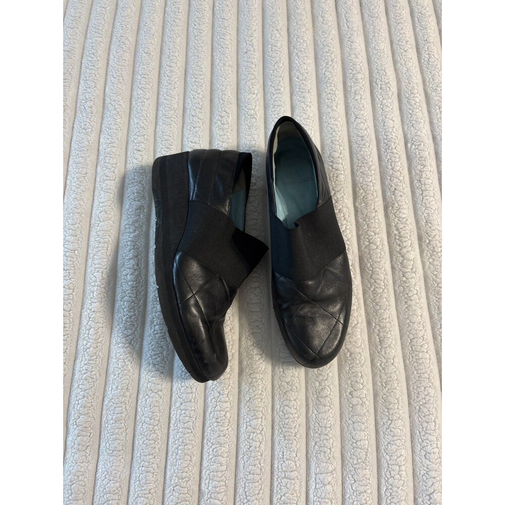 Thierry Rabotin quilted Leather slip on wedge closed toe shoe women’s 8.5 black